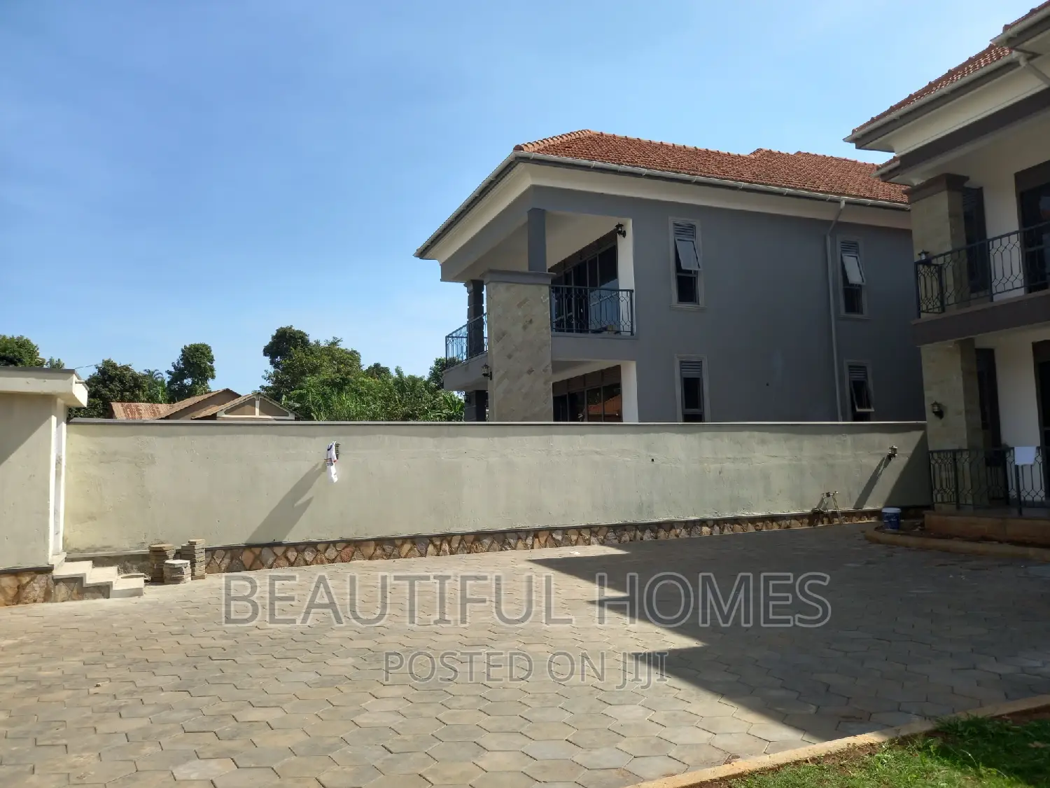 Furnished 7bdrm Mansion in Najjera Corporate, Central Division in Central Division