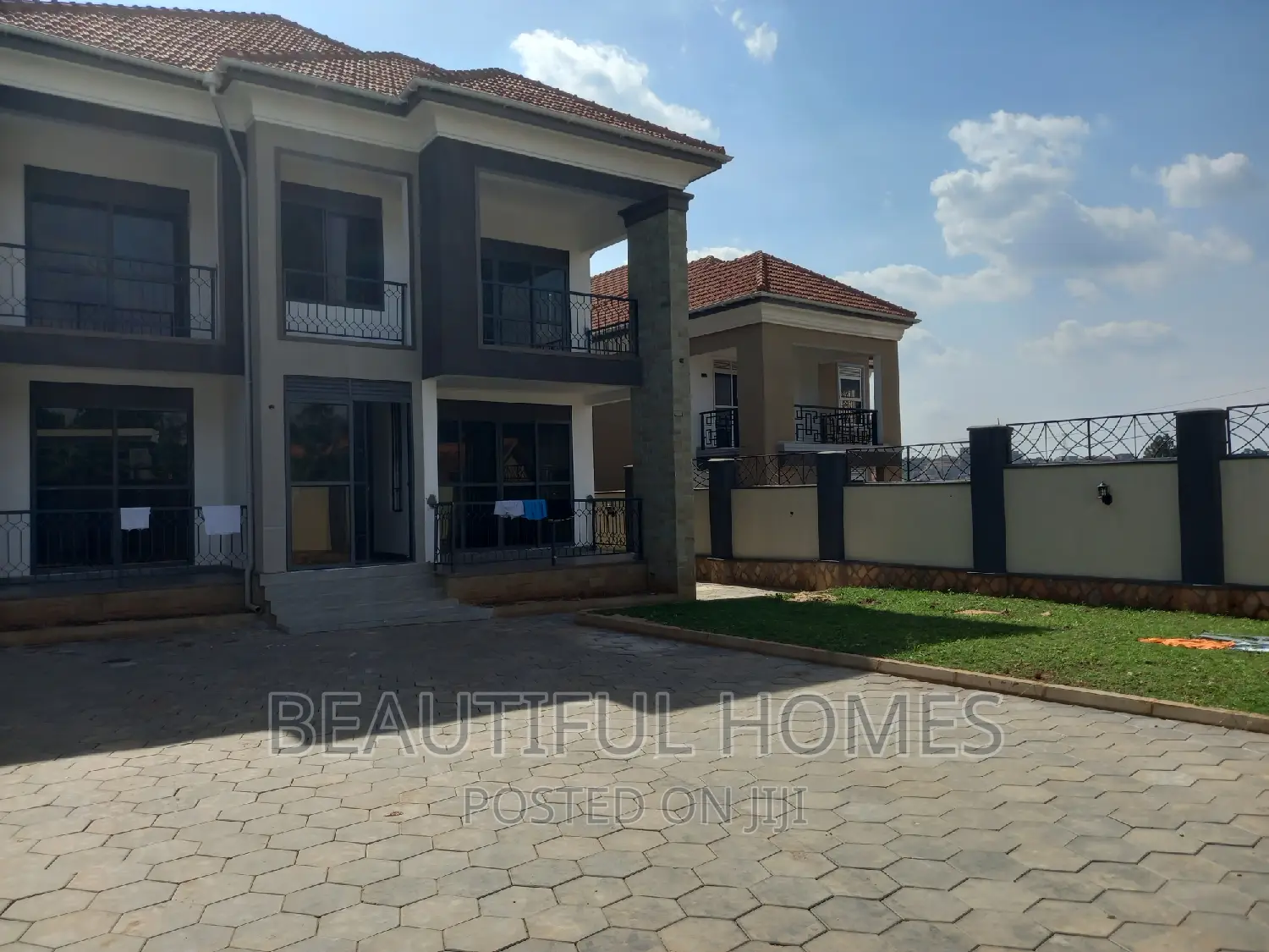 Furnished 7bdrm Mansion in Najjera, Kira for sale in Kira