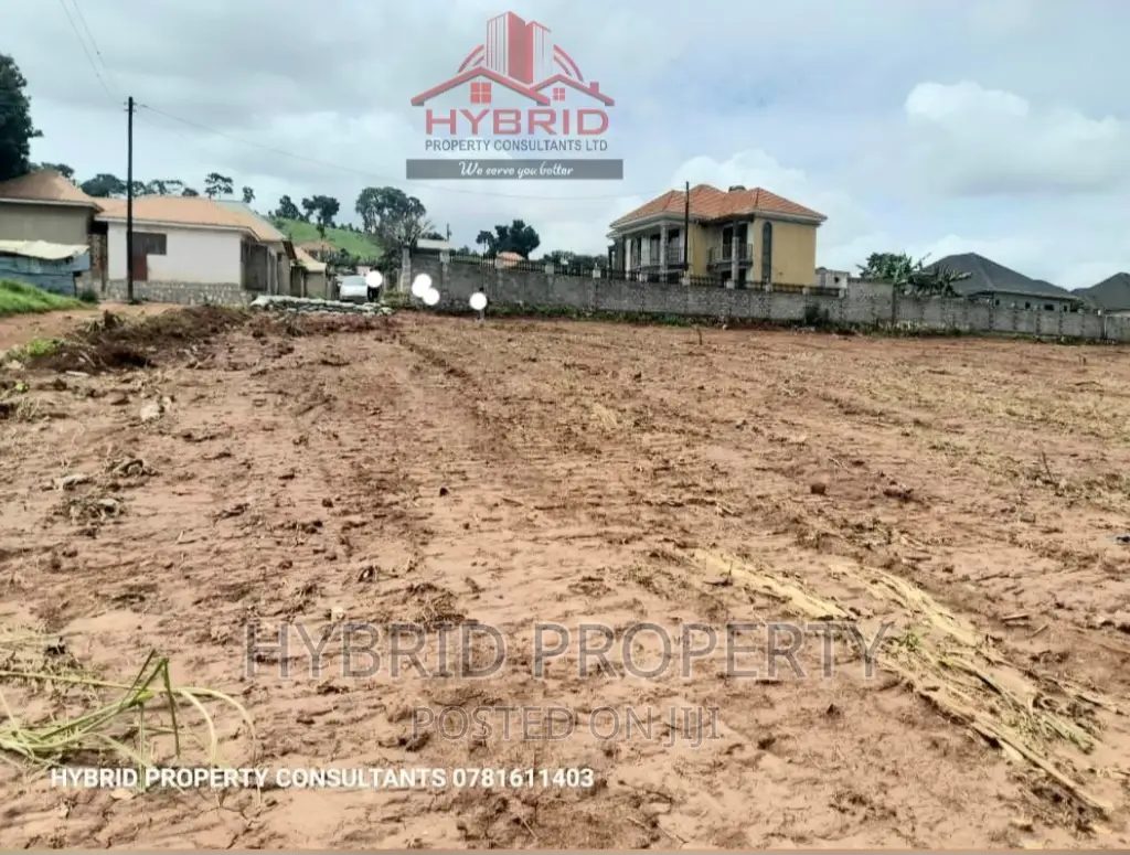 Prime Plots for Sale at Nansana~Bujjuko Land Estate~Hoima Rd in Wakiso / Wakiso