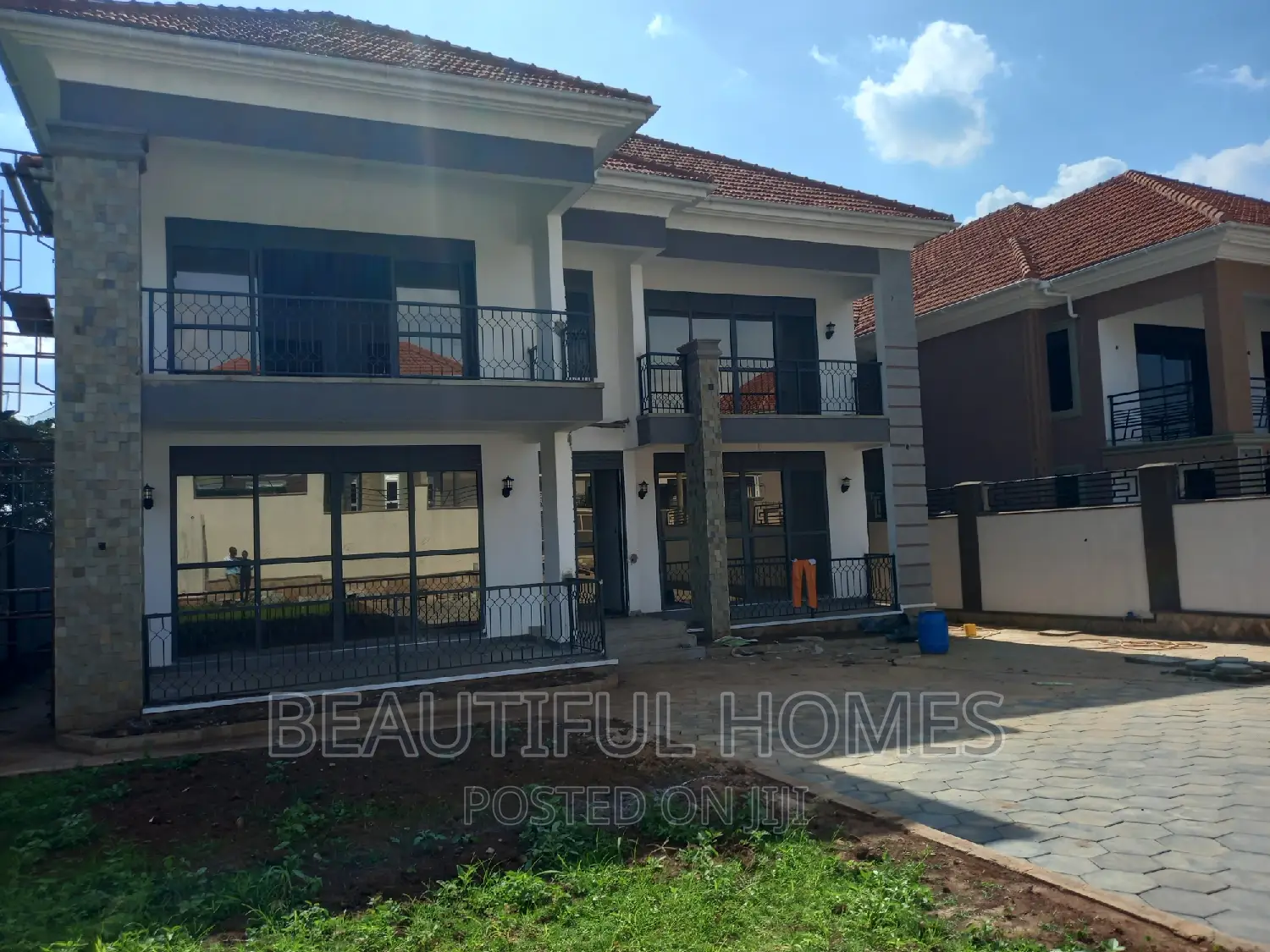 Furnished 7bdrm Mansion in Najjera All Tarmack, Kira for sale in Kira