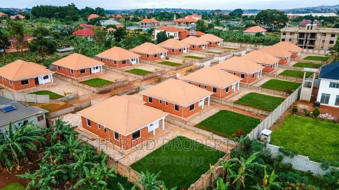 20bdrm Apartment in Bwerenga Along, Katabi for sale in Katabi