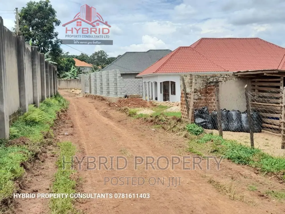 Prime Plots for Sale at Wakiso~Kona Land Estate~Hoima Rd IV. in Wakiso / Wakiso