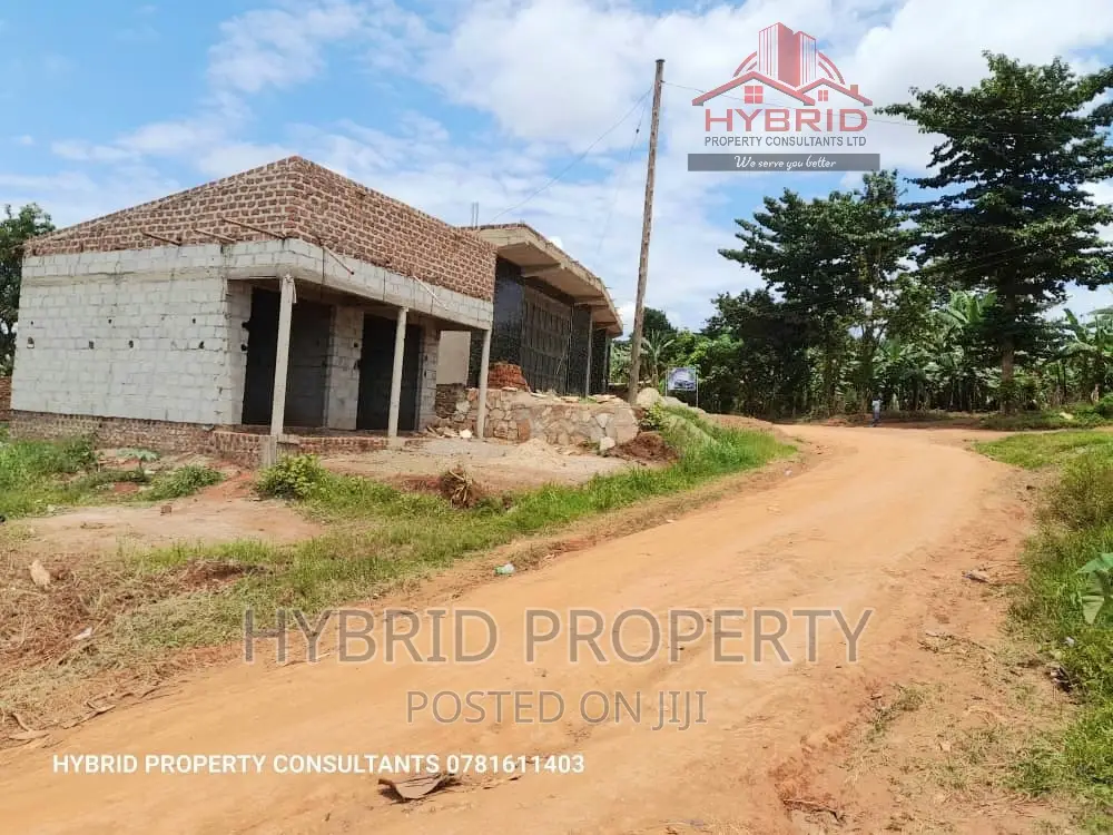 Prime Plots for Sale at Wakiso~Sala Land Estate~Hoima Road. in Wakiso / Wakiso