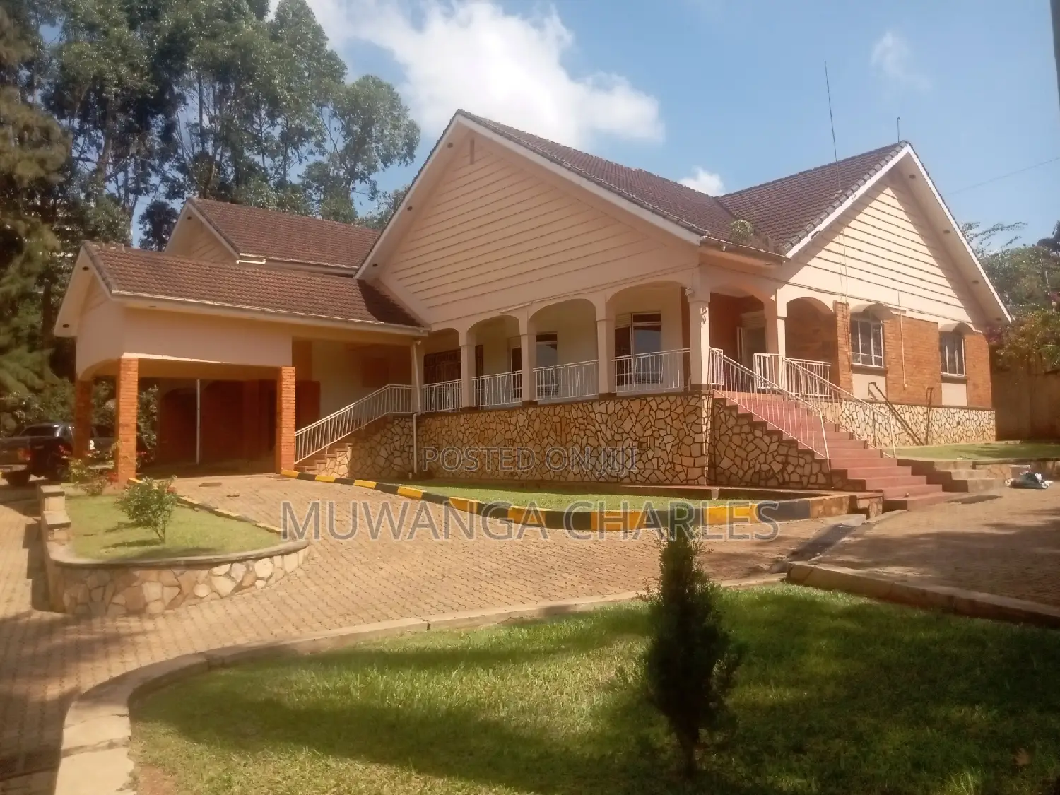 5bdrm Duplex in Fs Properties Ltd, Central Division for rent in Central Division