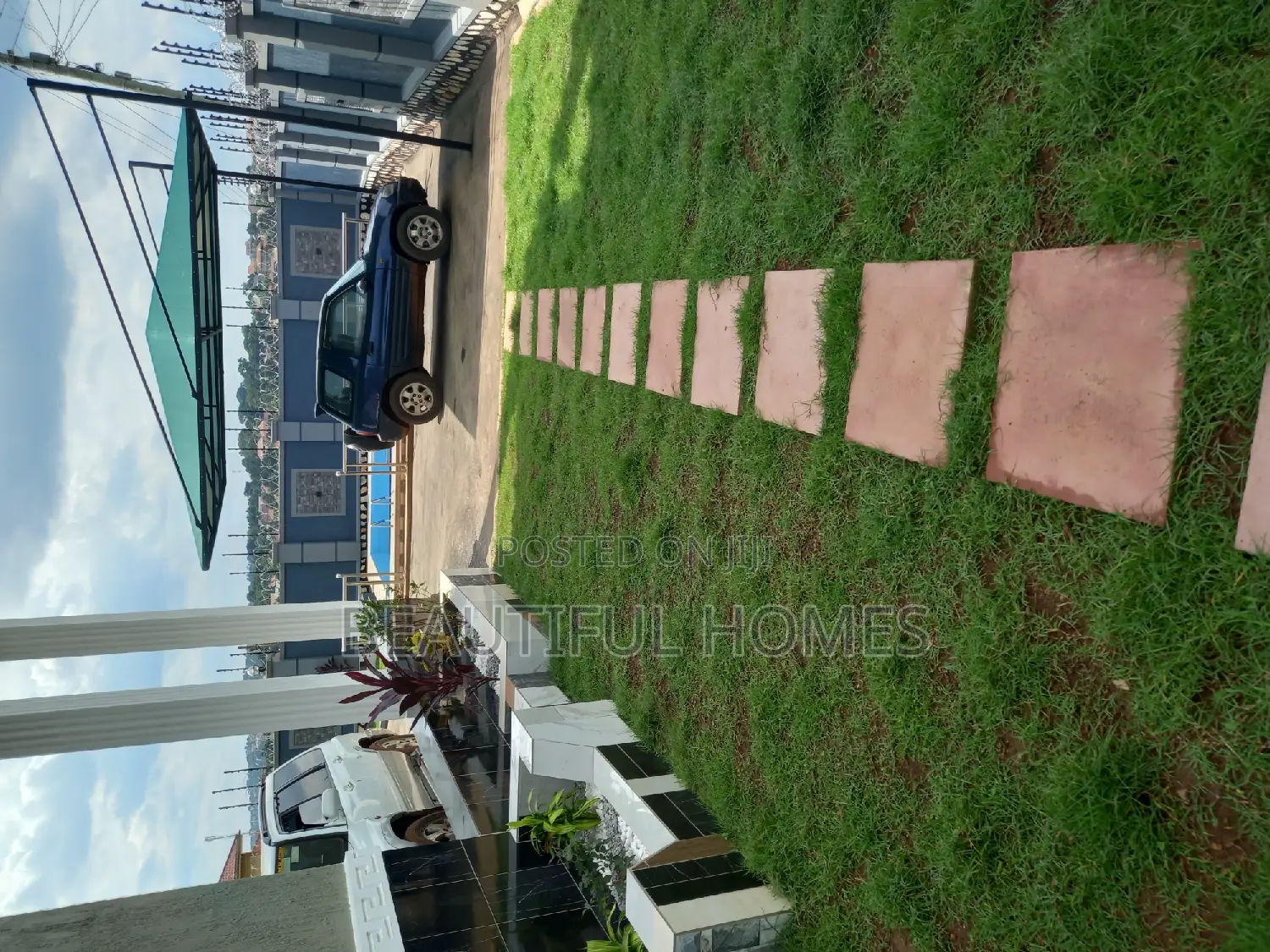 Furnished 6bdrm House in Buwate, Kira for sale in Kira
