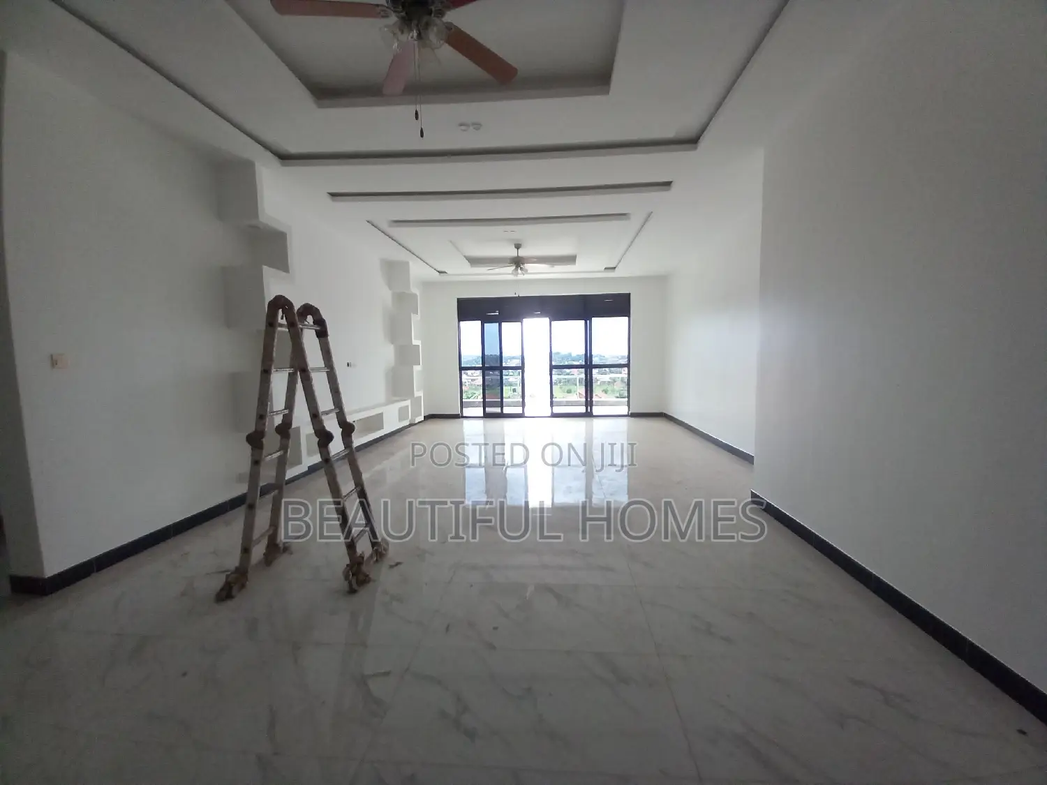Furnished 6bdrm Mansion in Buwate, Kira for sale in Kira
