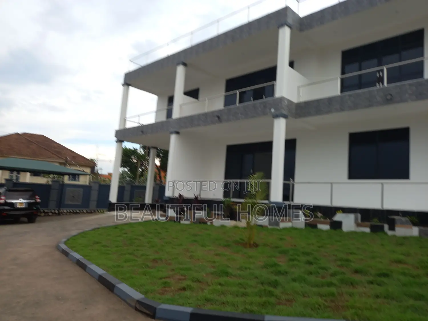 Furnished 6bdrm House in Buwate, Kira for sale in Kira