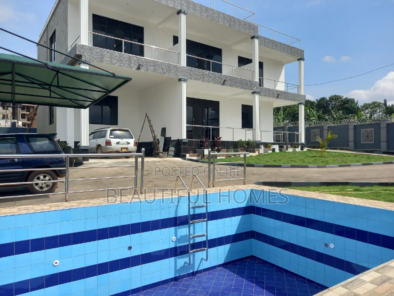 Furnished 6bdrm Duplex in Buwate, Kira for sale in Kira