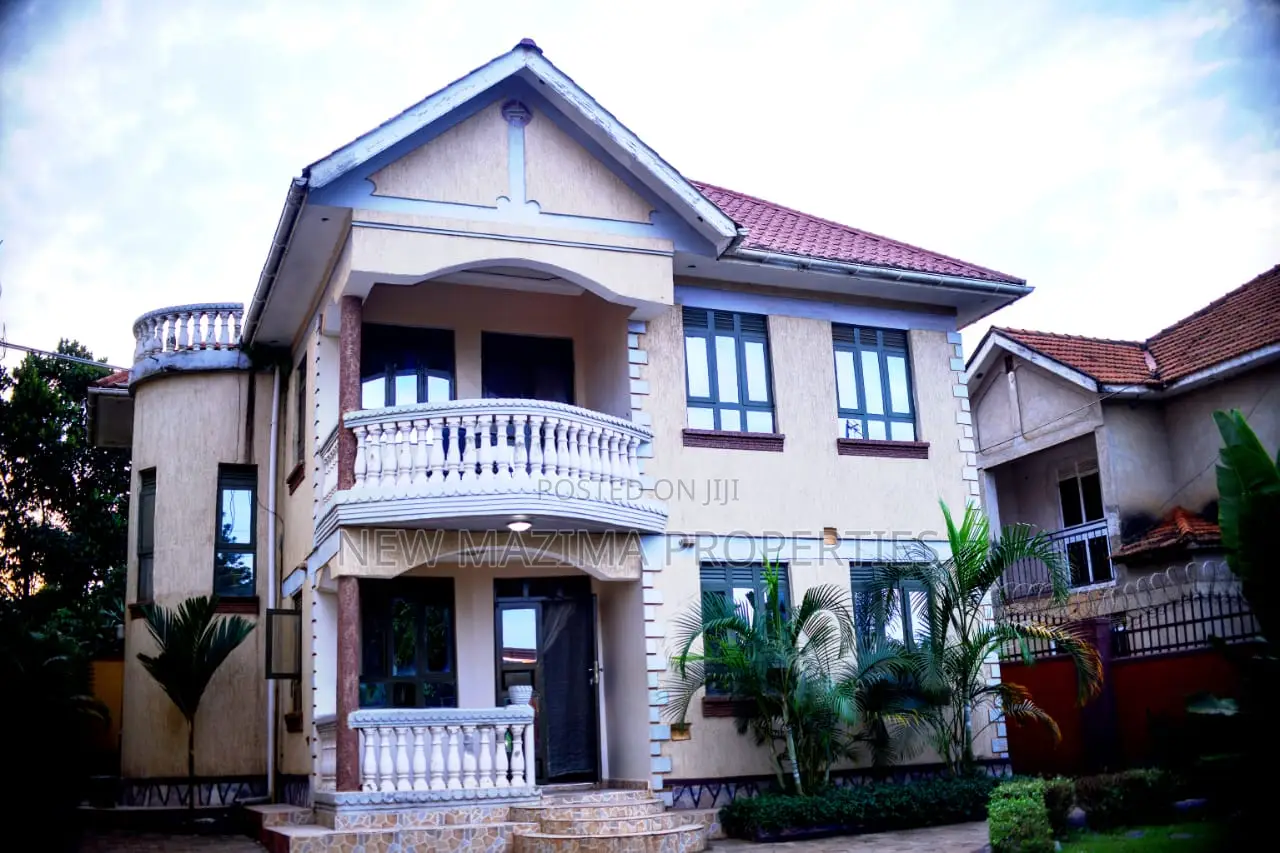 Furnished 4bdrm House in Seguku Heights, Division A for rent in Division A