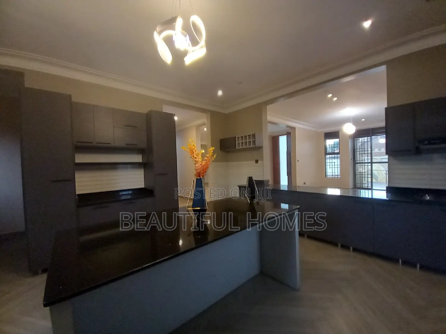 Furnished 7bdrm Mansion in Kyanja, Nakawa for sale in Nakawa
