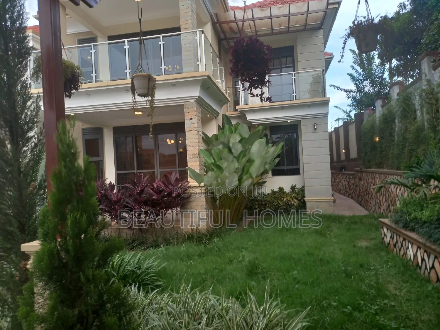 Furnished 7bdrm Mansion in Kyanja, Nakawa for sale in Nakawa