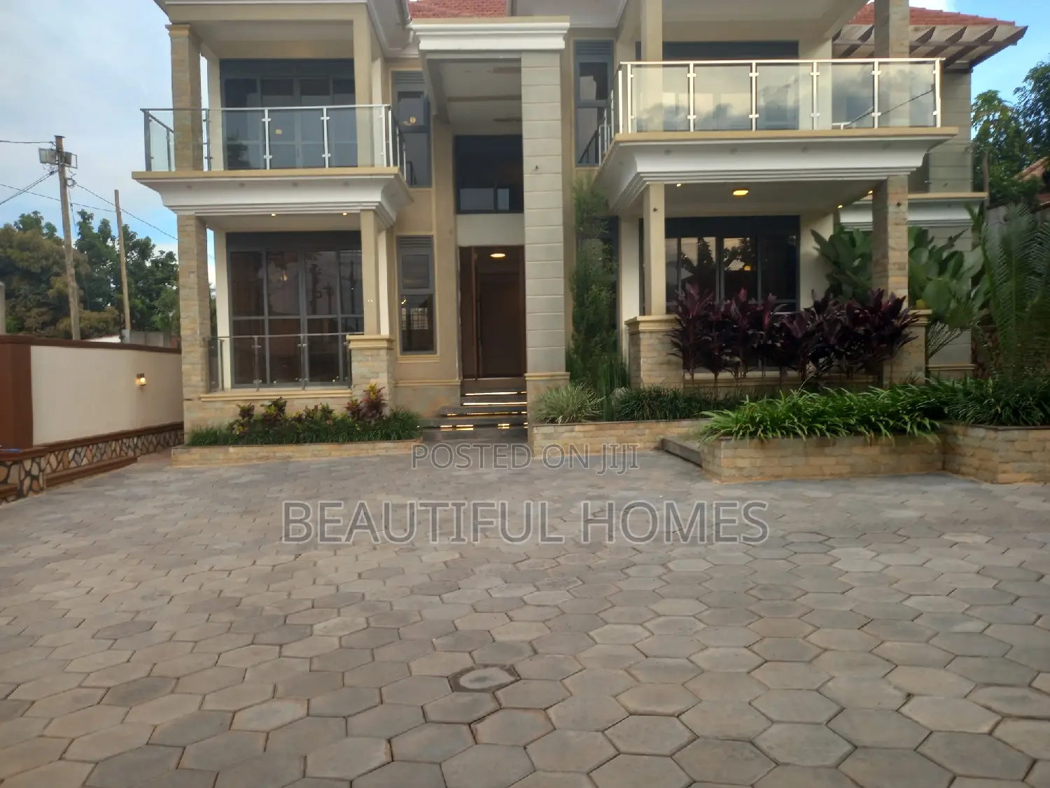 Furnished 7bdrm Mansion in Kyanja, Nakawa for sale in Nakawa