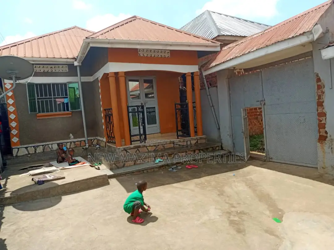 5bdrm House in Nansana Kabumbi, Division A for sale in Division A