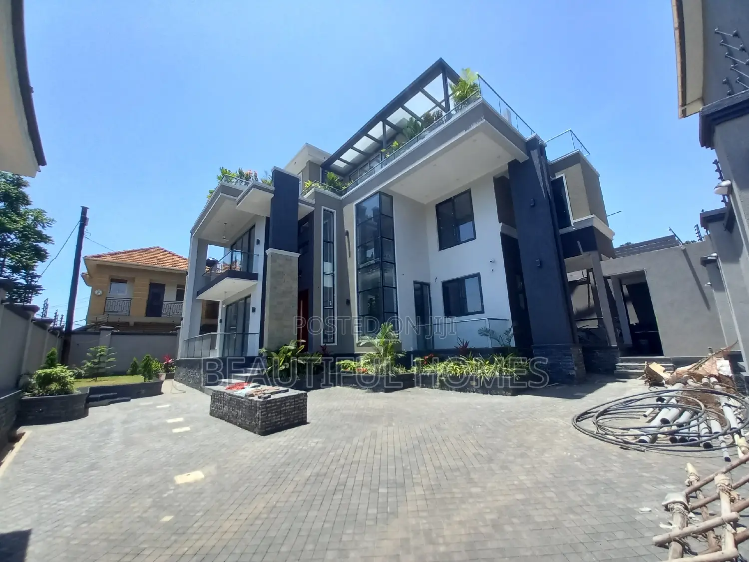 Furnished 6bdrm Mansion in Kyanja Rich, Nakawa for sale in Nakawa