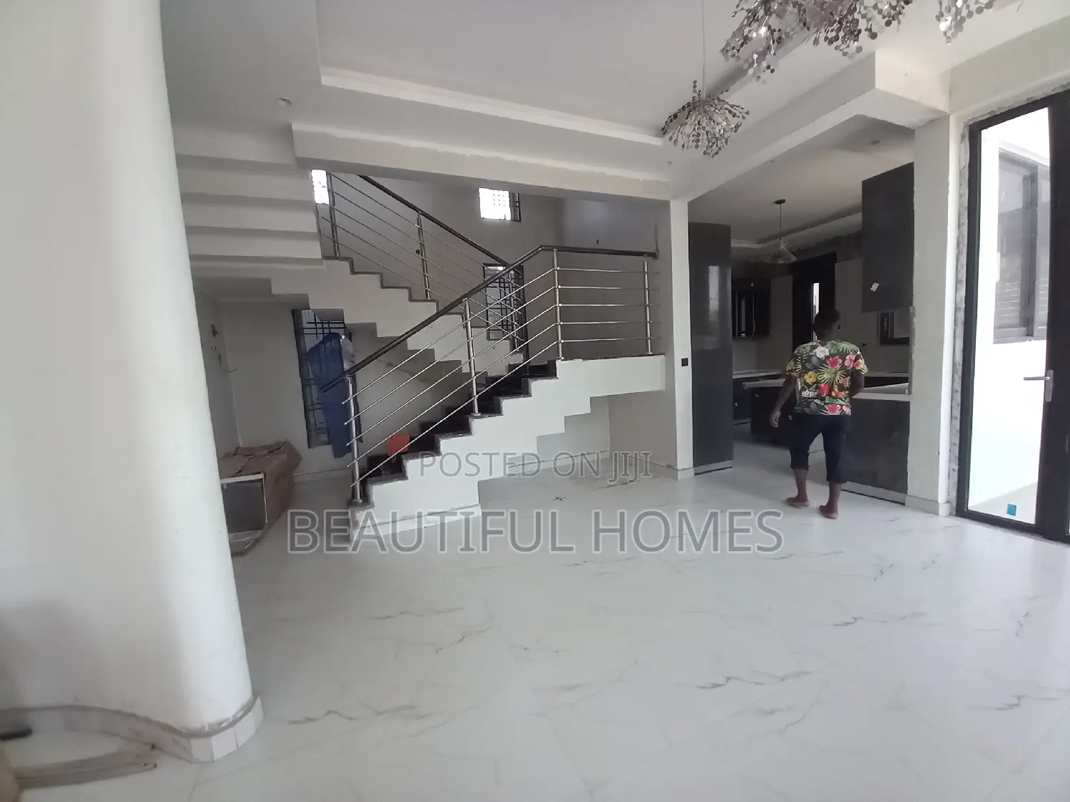 Furnished 6bdrm Duplex in Kya, Nakawa for sale in Nakawa