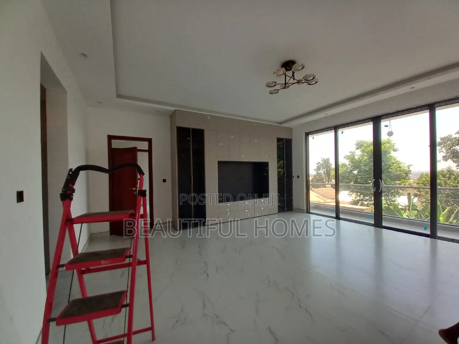 Furnished 6bdrm Duplex in Kya, Nakawa for sale in Nakawa