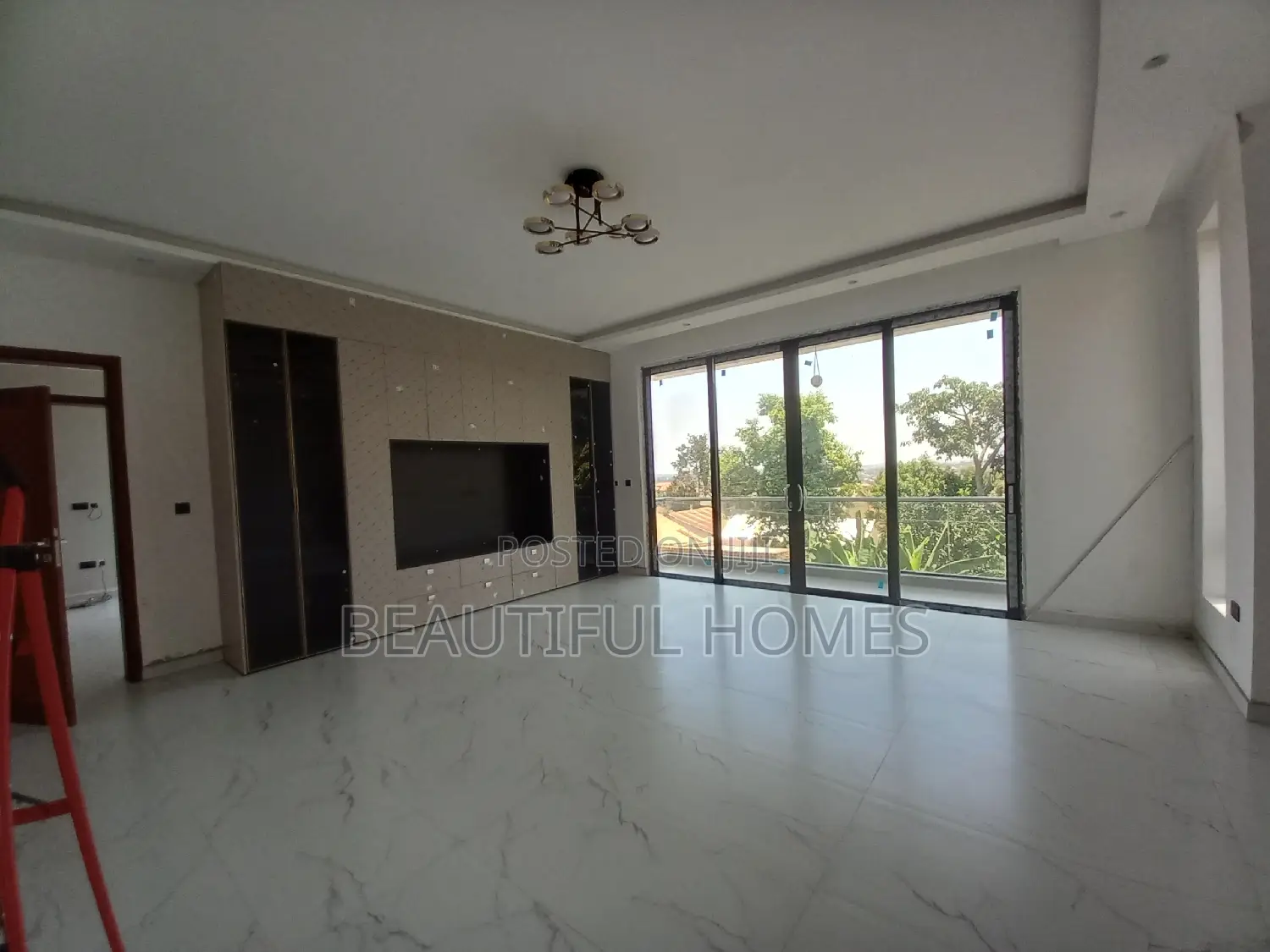 Furnished 6bdrm Mansion in Kyanja Rich, Central Division for sale in Central Division