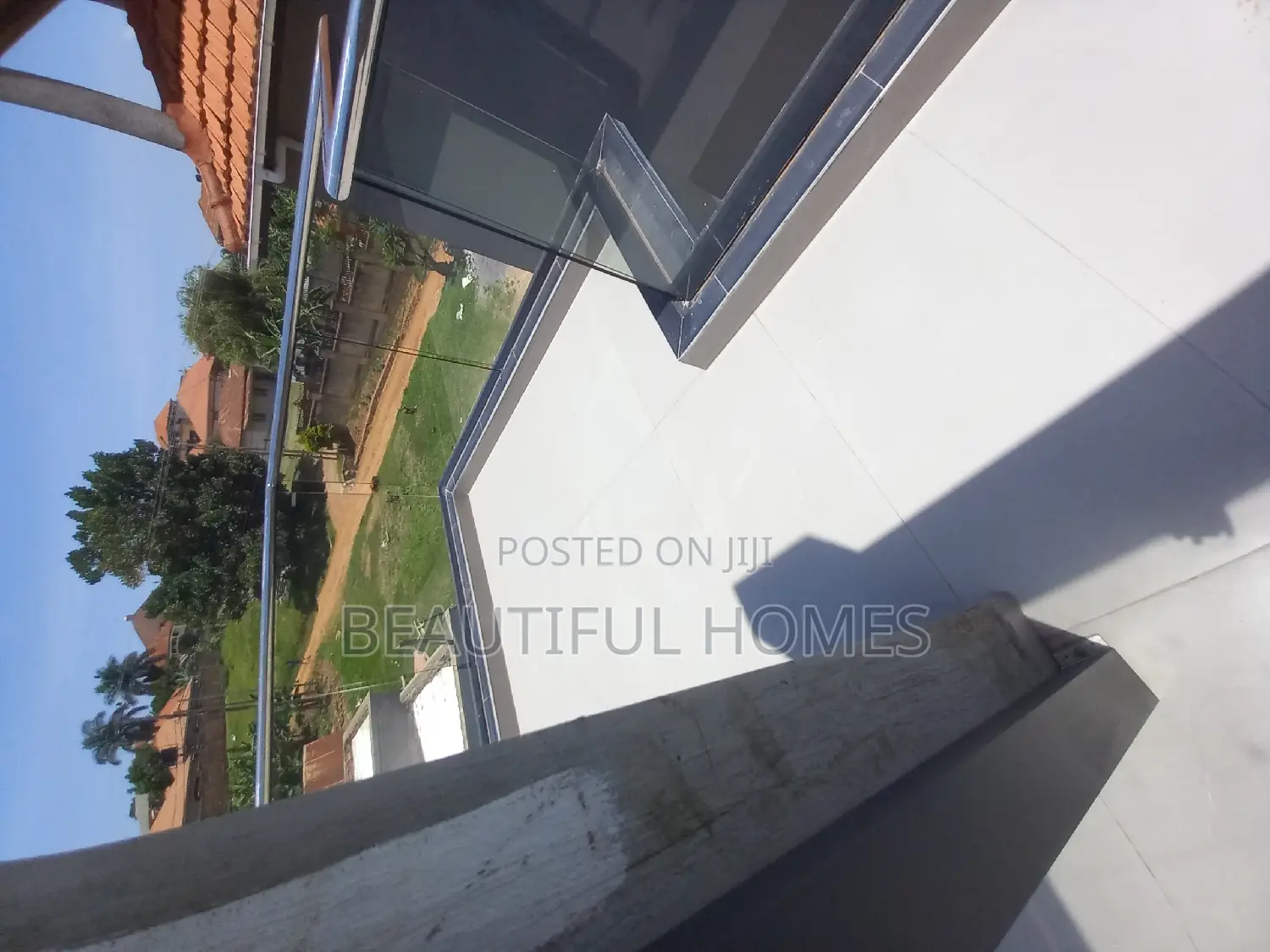 Furnished 6bdrm Duplex in Kyanja Central for sale in Central Division