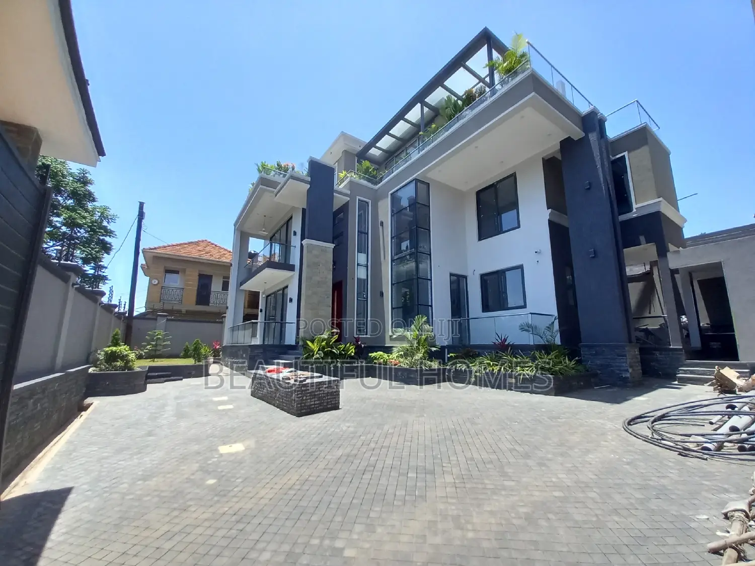 Furnished 6bdrm Mansion in Kyanja, Central Division for sale in Central Division