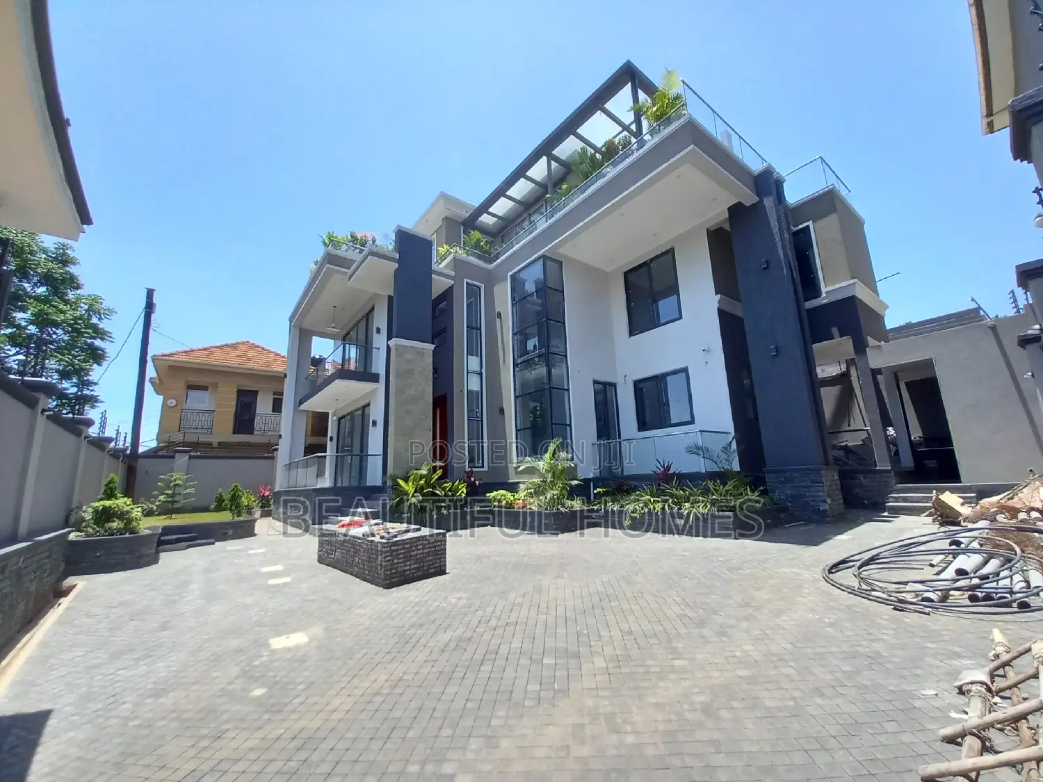 Furnished 6bdrm Mansion in Kyanja, Central Division for sale in Central Division