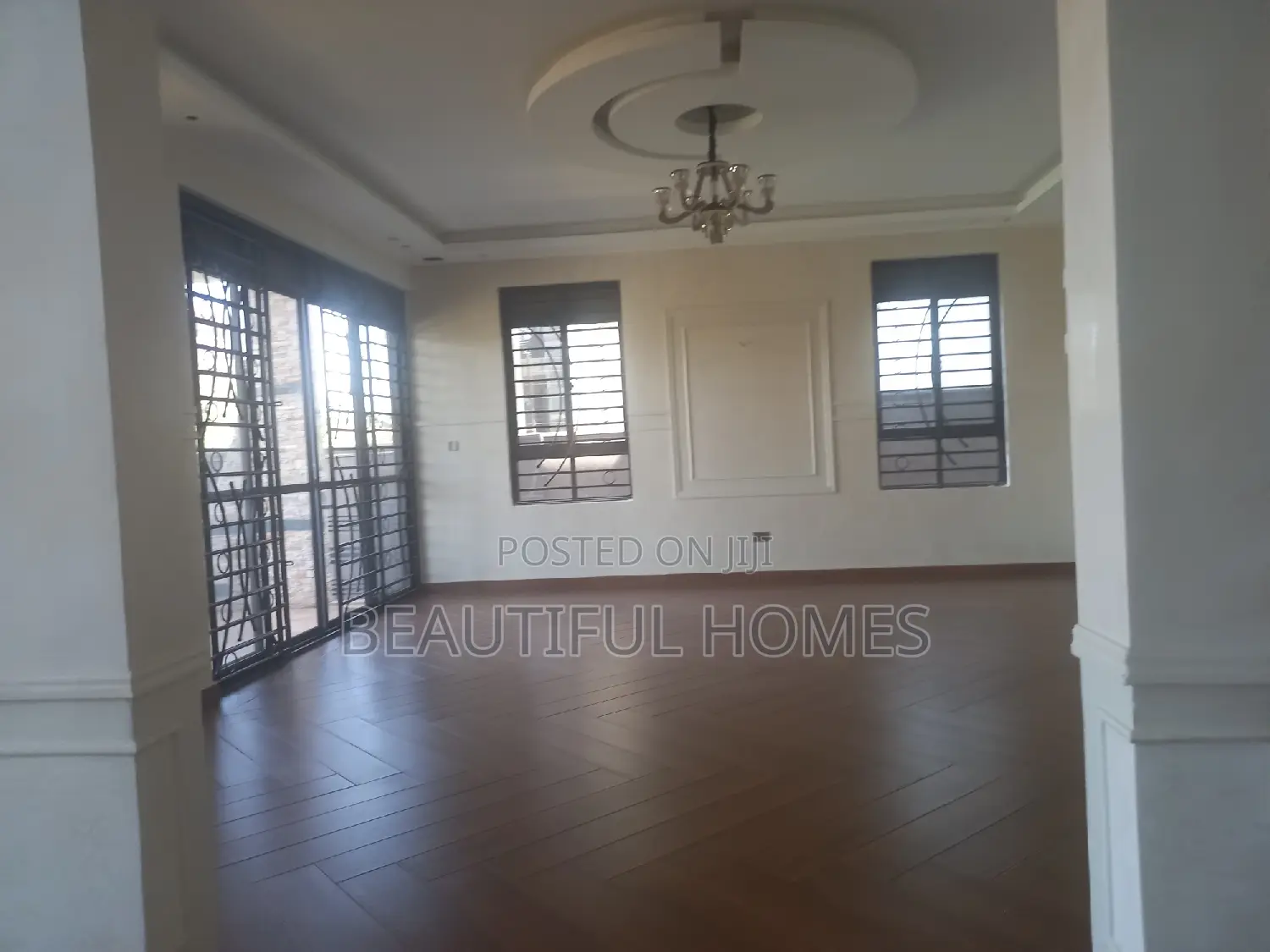 Furnished 7bdrm Mansion in Kisaasi All Tarmack, Nakawa for sale in Nakawa