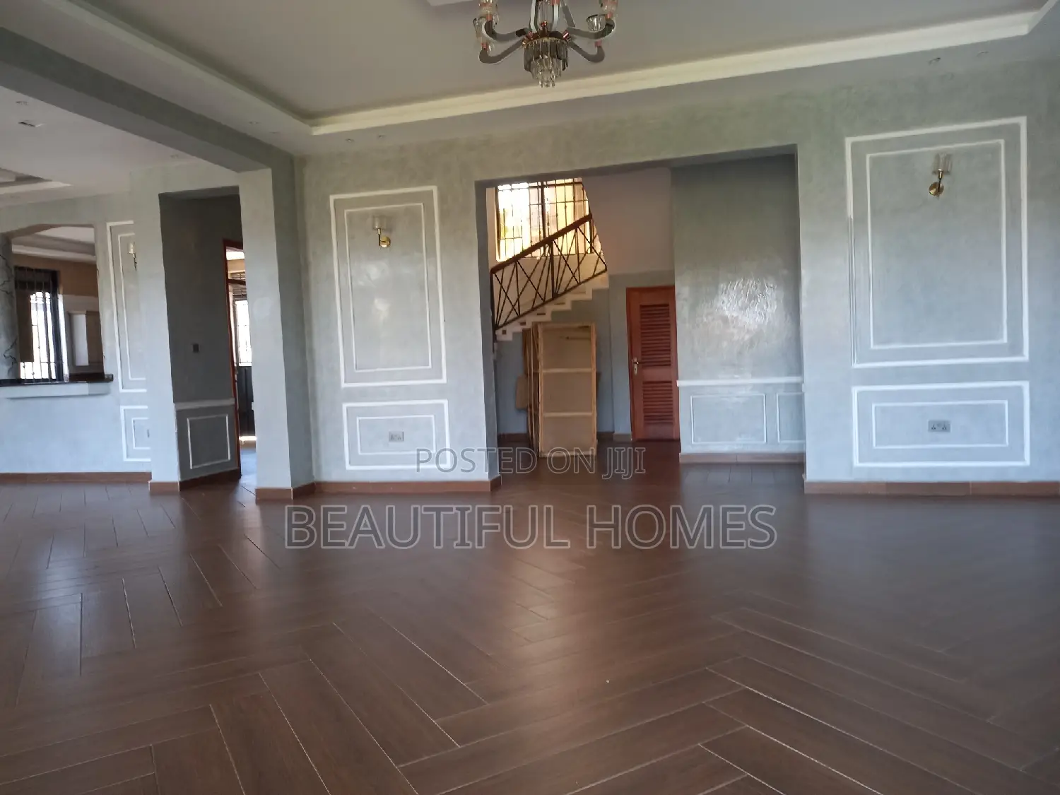 Furnished 7bdrm House in Kisaasi, Nakawa for sale in Nakawa