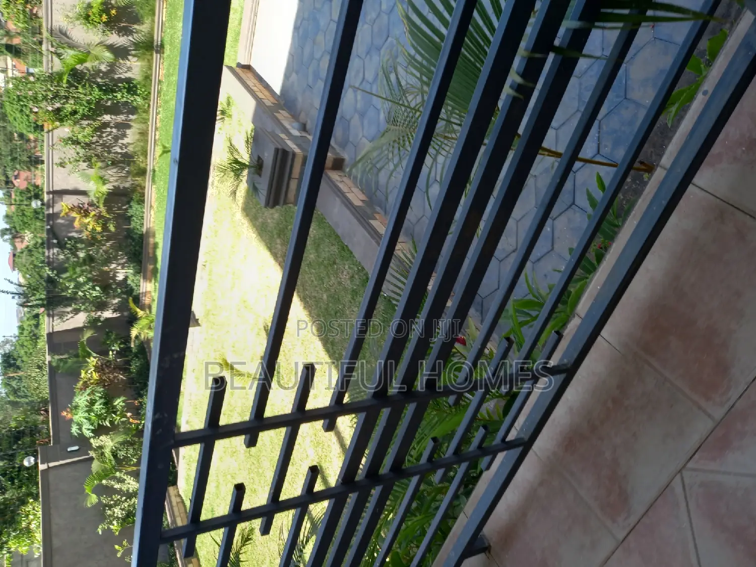 Furnished 7bdrm House in Kisaasi, Nakawa for sale in Nakawa