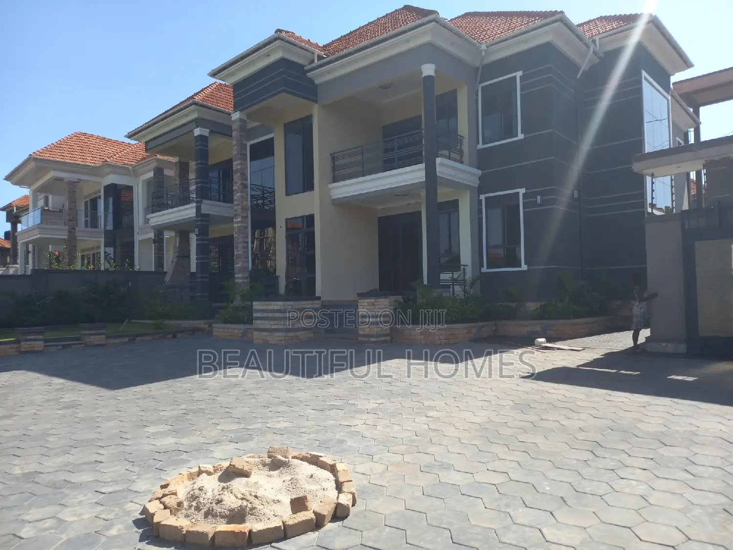 Furnished 7bdrm Mansion in Kisaasi, Central Division for sale in Central Division
