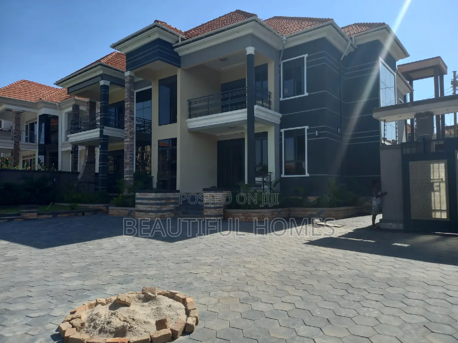 Furnished 7bdrm Mansion in Kisaasi, Central Division for sale in Central Division