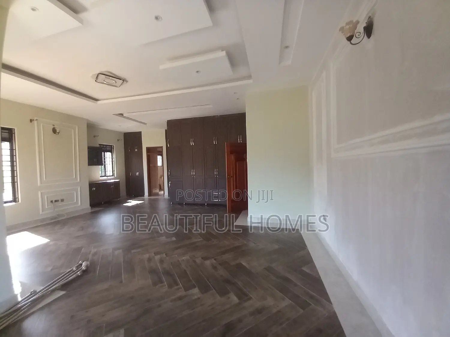 Furnished 5bdrm House in Kisaasi, Nakawa for sale in Nakawa