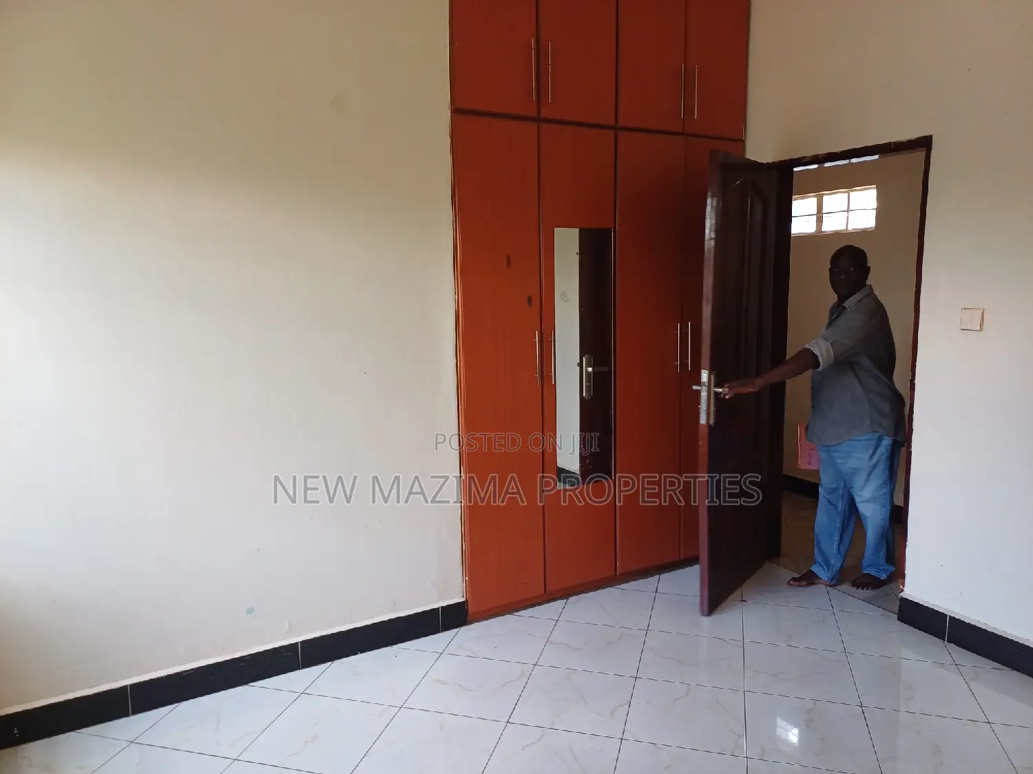 3bdrm Bungalow in Makindye Heights, Division A for sale in Division A