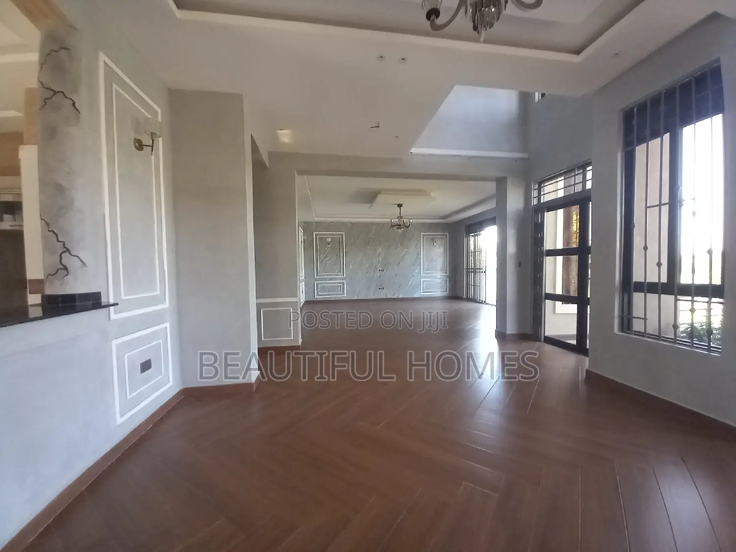 Furnished 7bdrm Mansion in Kisaasi, Central Division for sale in Central Division