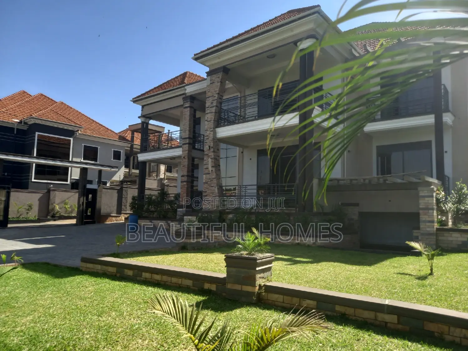 Furnished 7bdrm Mansion in Kisaasi, Central Division for sale in Central Division