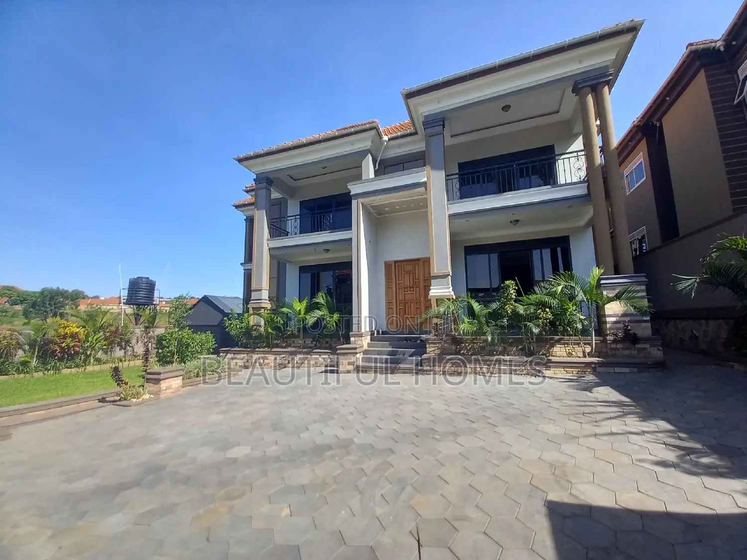 Furnished 6bdrm Mansion in Kisaasi Ministers, Nakawa for sale in Nakawa
