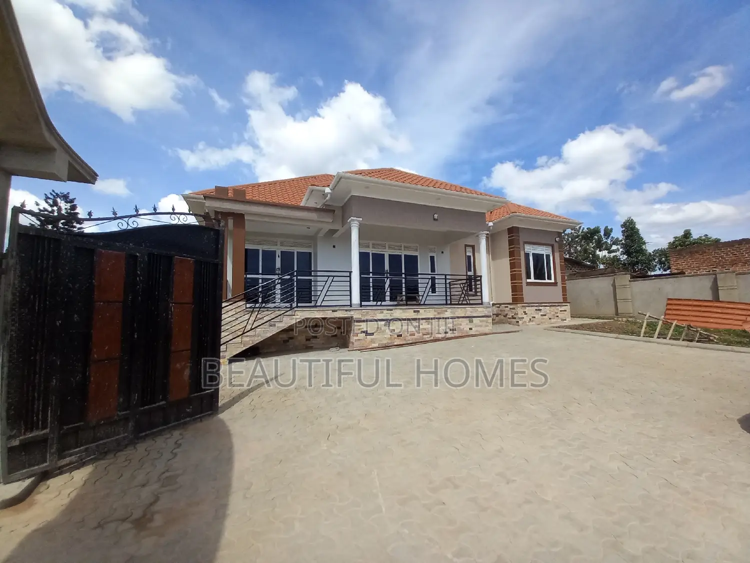 Furnished 4bdrm House in Kira for sale in Kira