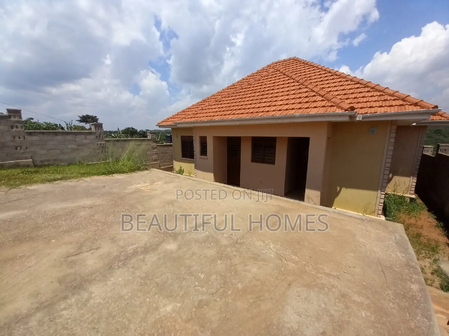 Furnished 4bdrm House in Kira for sale in Kira