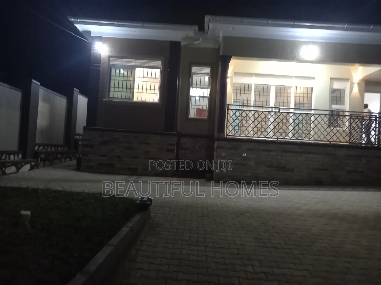 Furnished 4bdrm House in Kira for sale in Kira