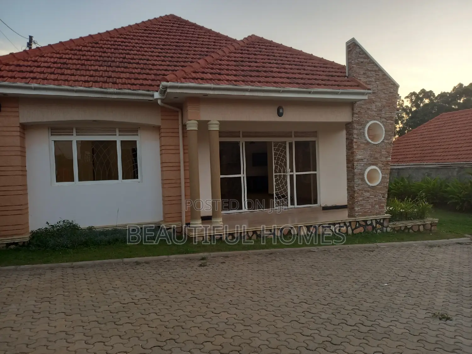 Furnished 4bdrm House in Najjera, Kira for sale in Kira