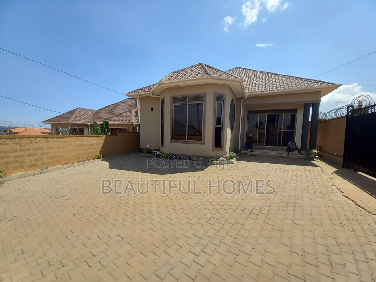 Furnished 3bdrm Bungalow in Nakwero, Kira for sale in Kira