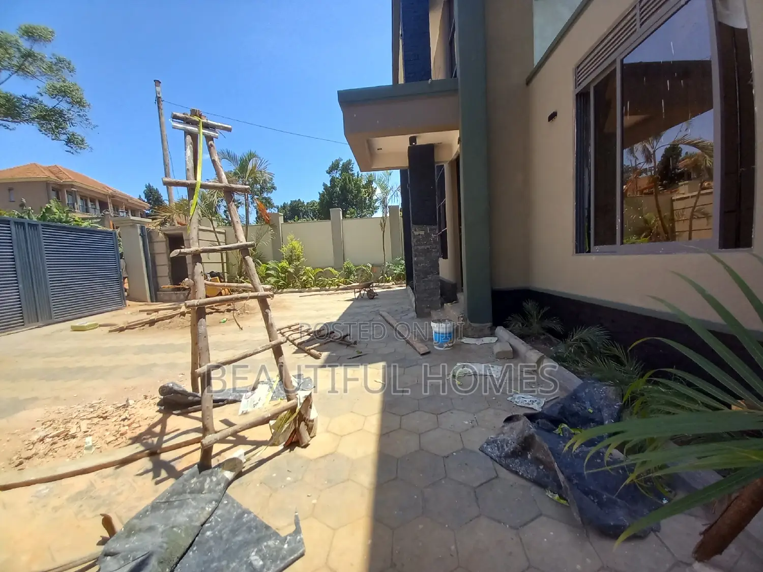 Furnished 5bdrm Villa in Kyanja, Central Division for sale in Central Division