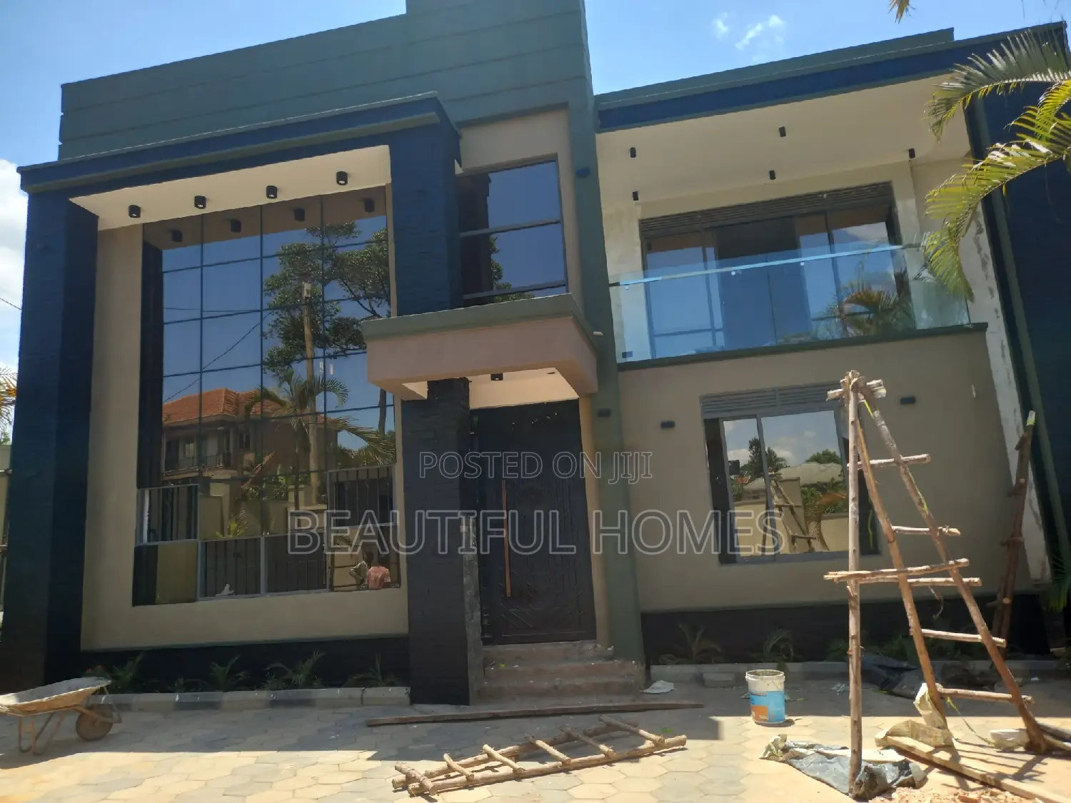 Furnished 5bdrm Duplex in Kyanja Rich, Nakawa for sale in Nakawa