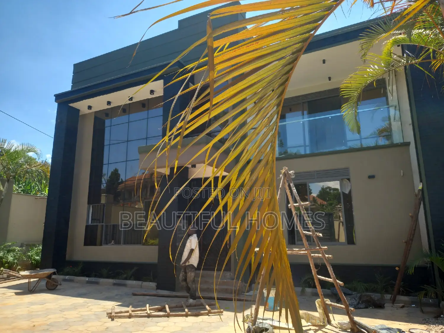 Furnished 5bdrm Duplex in Kyanja Rich, Nakawa for sale in Nakawa