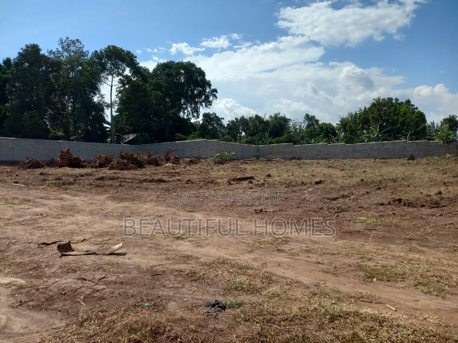 Najjera 1.3 Acres of Land Close to the Main Road on Sale in Nakawa