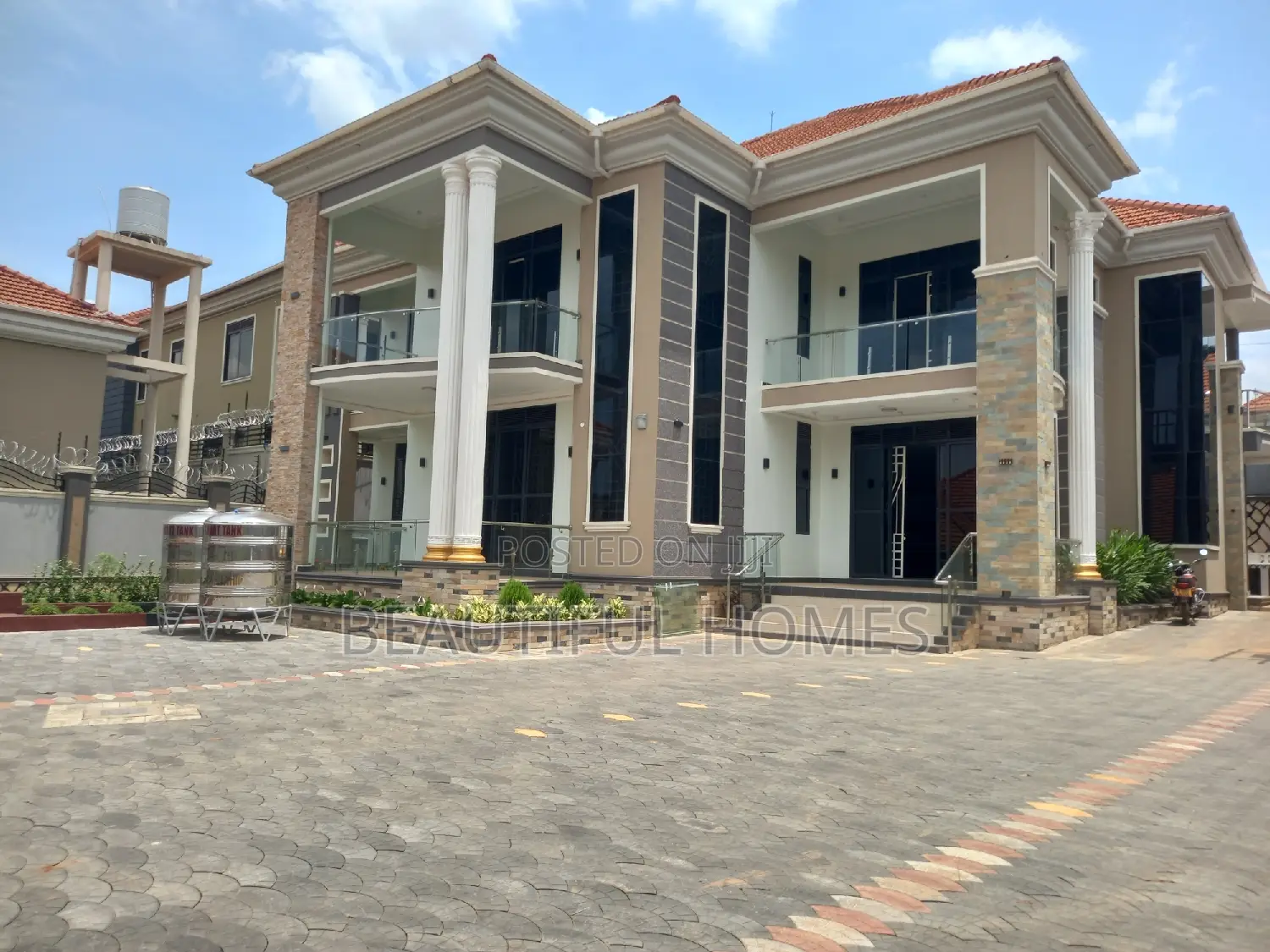 Furnished 6bdrm Mansion in Kira for sale in Kira