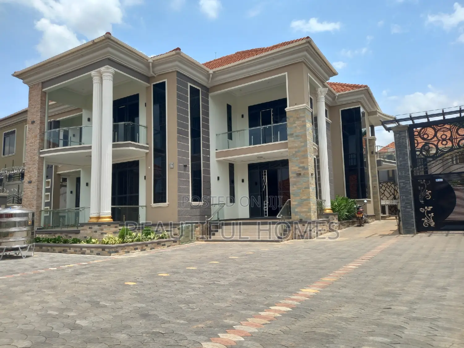Furnished 6bdrm House in Kira for sale in Kira