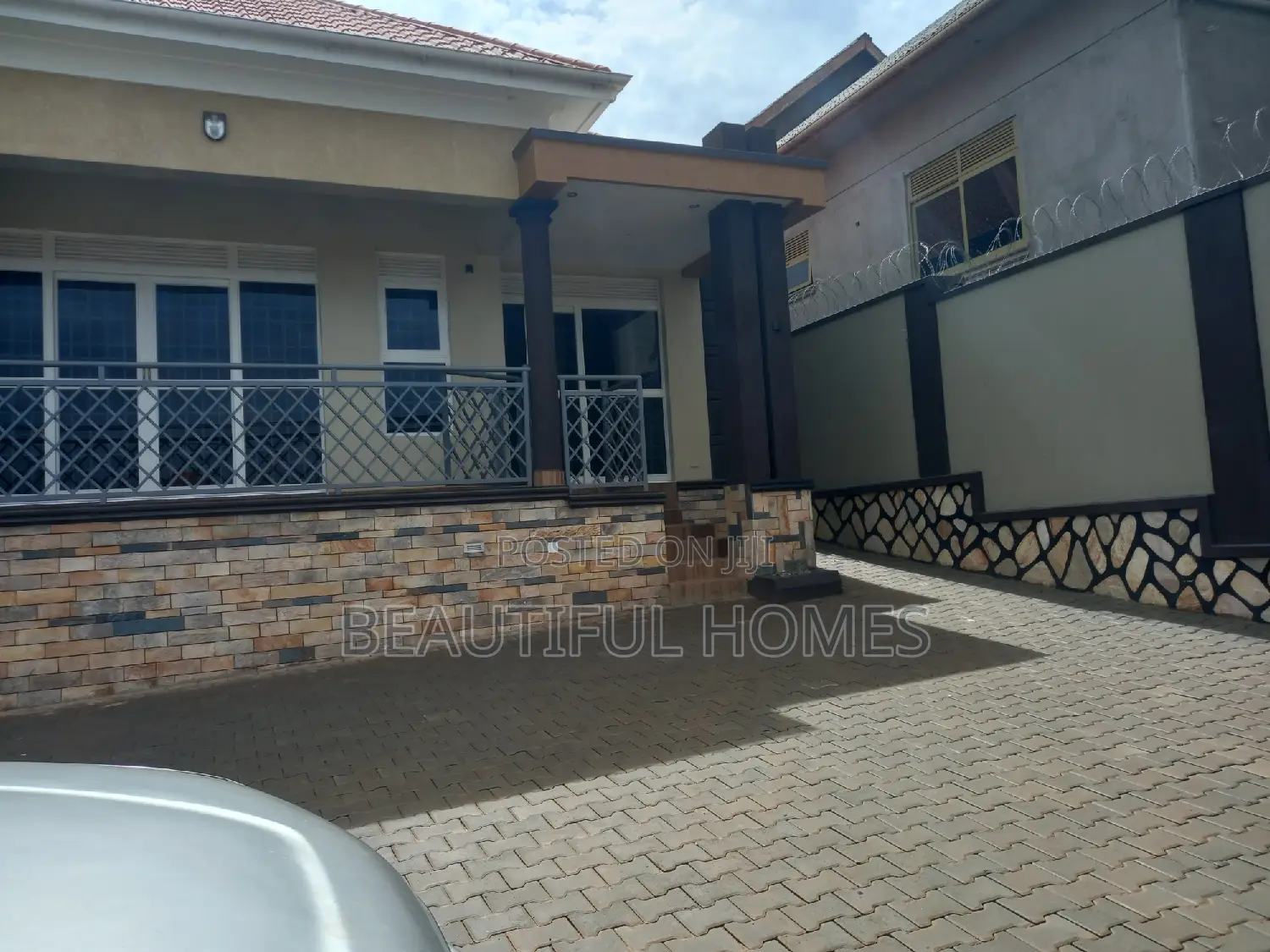 Furnished 4bdrm House in Kira for sale in Kira