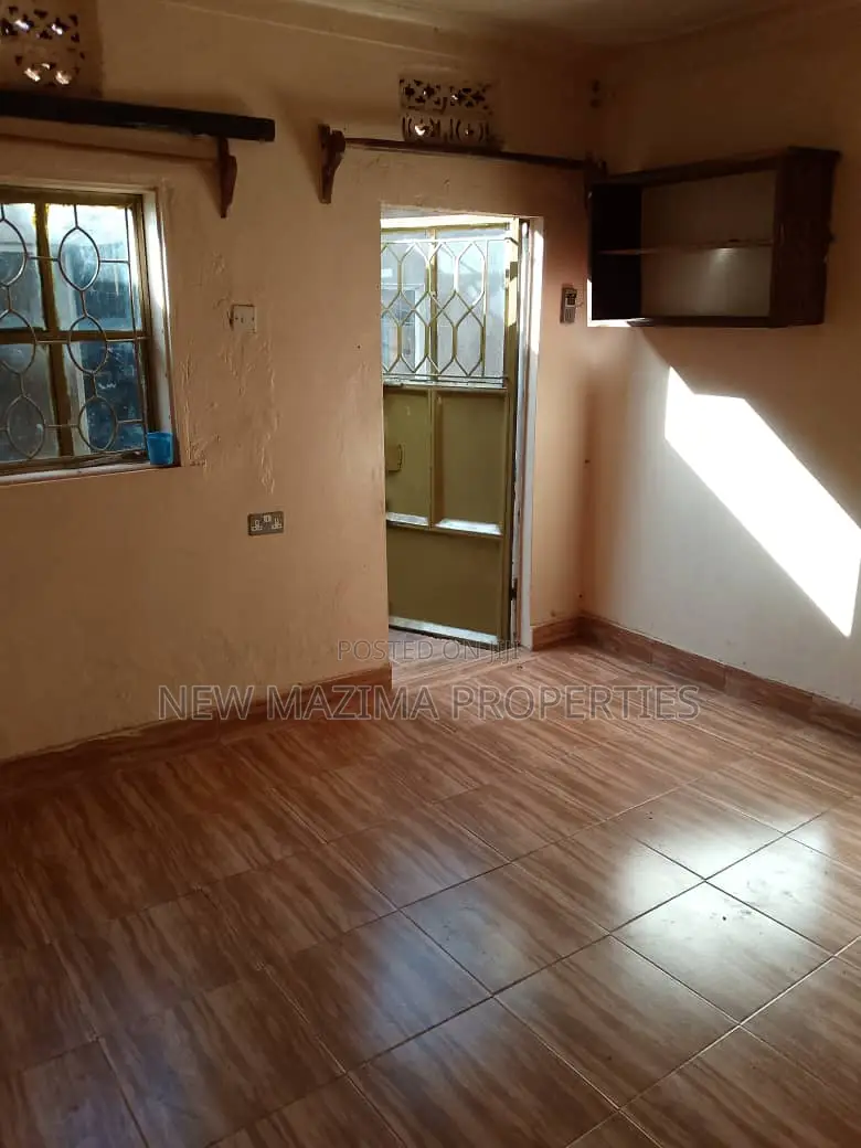 1bdrm House in Makindye, Division A for rent in Division A