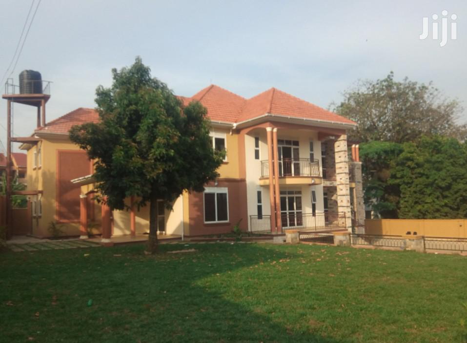 Bunga 7star House Facing Lake Victoria on Sell in Kampala