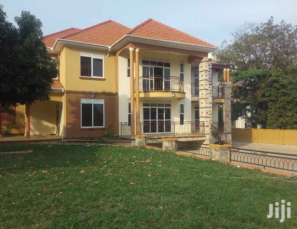 Bunga 7star House Facing Lake Victoria on Sell in Kampala