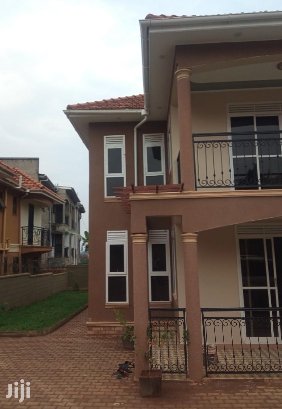 Naalya Classy New Home On The Market in Kampala